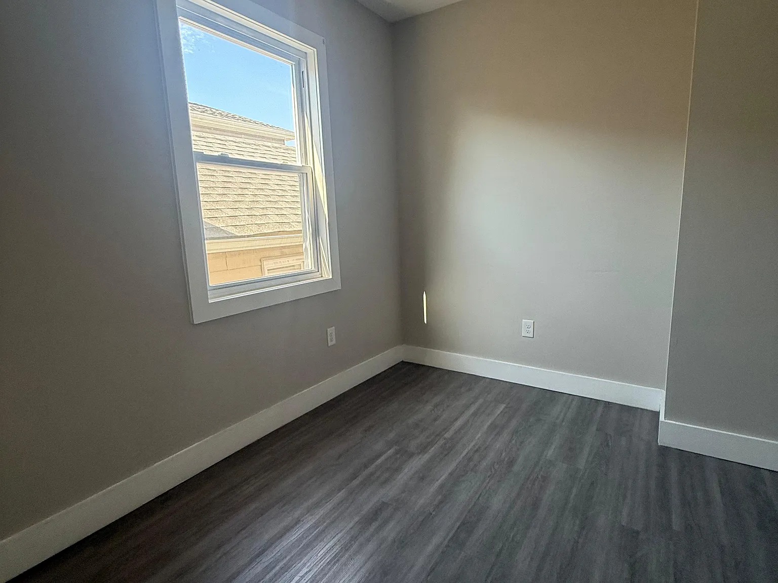 3 bed, $2,250 — Photo 2