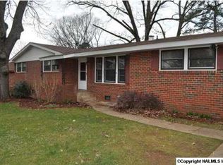 2212 Harris Rd NW, Huntsville, AL 35810