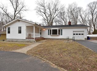 18 Boundary Rd, Marlboro, NJ 07746