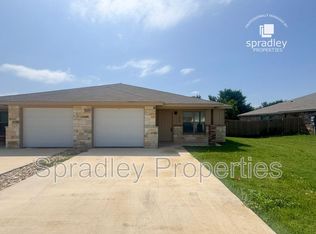 1629 Sabine Rd, Little River Academy, TX 76554