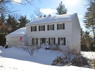 170 Wildflower Dr, Amherst, MA 01002