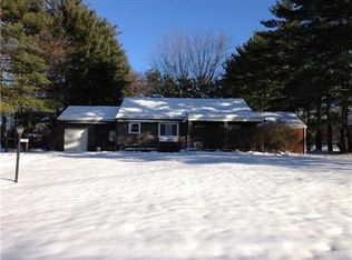 209 S Crescent Dr, Hermitage, PA 16148