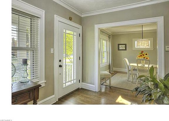 2nd image of 23817 Cliff Dr