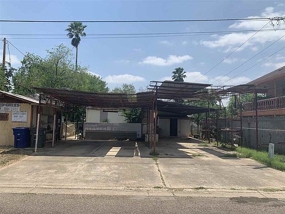 4th image of 2505 N Smith Ave