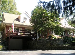 9199 National Rd, New Paris, OH 45347