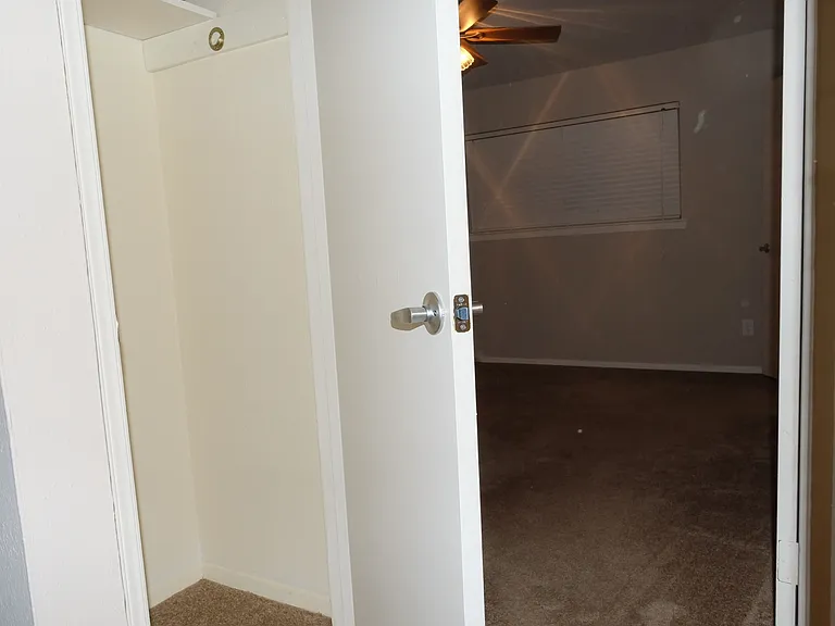 7727 Meadow Park Dr #111 — Photo 7