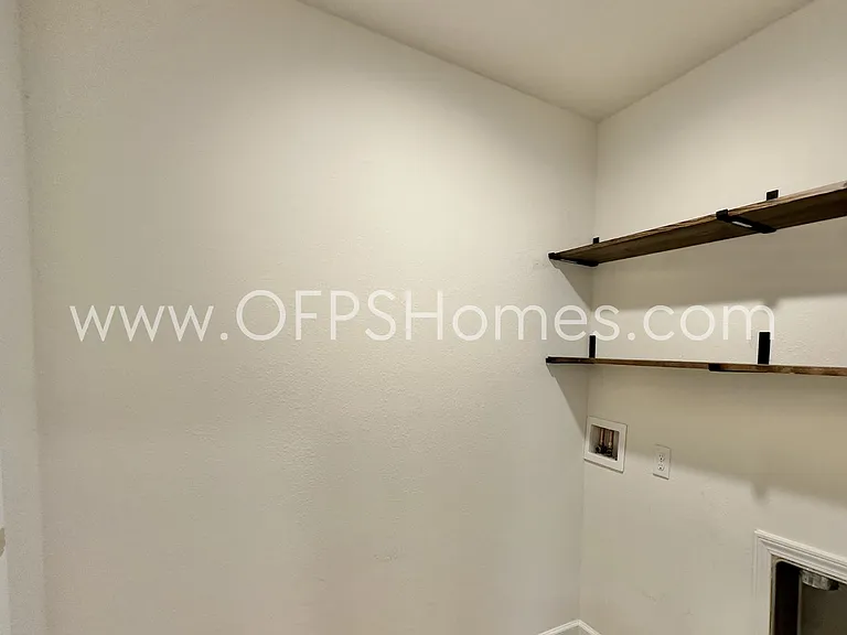 812 Moorhen Way — Photo 13