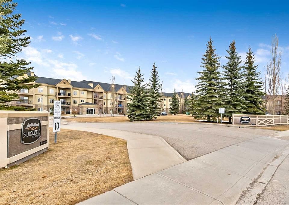 1st image of 52 Cranfield Line SE #244