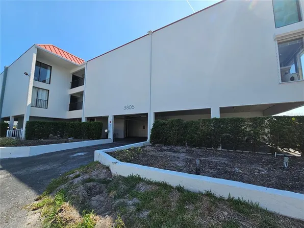 3805 E Bay Dr Unit 302, Holmes Beach, FL 34217