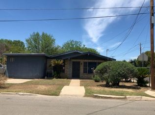 320 E Eistetter St, Laredo, TX 78041