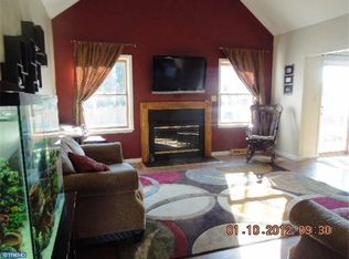 8 W Huntington Cir, Dover, DE 19904