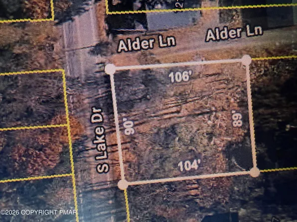 Alder Ln, Lake Harmony, PA 18624