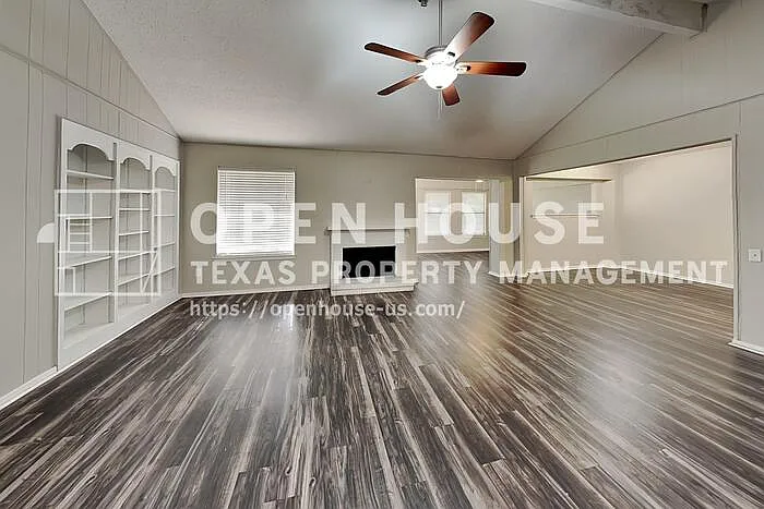 1522 Clover Hill Rd — Photo 3