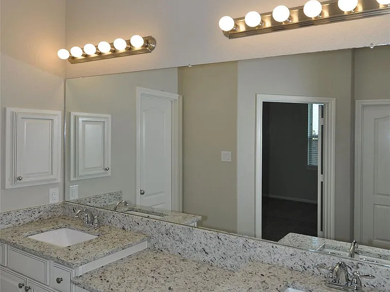 23839 Villa Lisa Dr — Photo 19