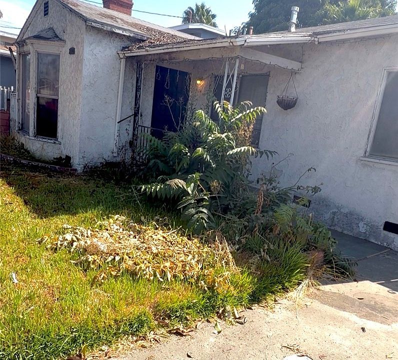 1st image of 200 N Santa Fe Ave