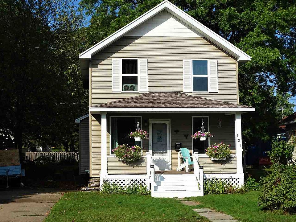 1st image of 121 Wilson Ave