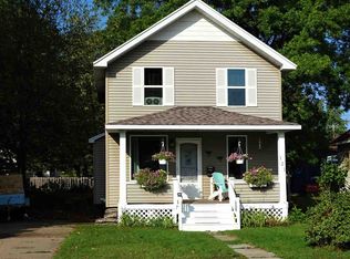 121 Wilson Ave, Kingsford, MI 49802
