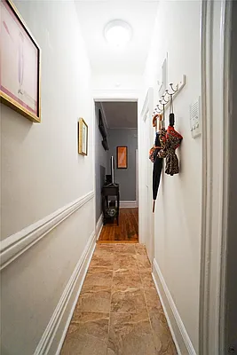 Rented by DSA Realty | media 32