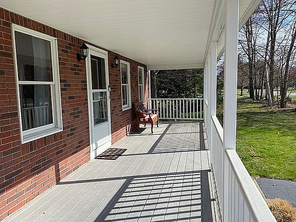 Farmer's Porch