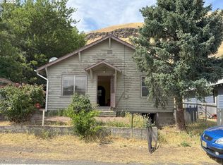 115 Main St, Wishram, WA 98673