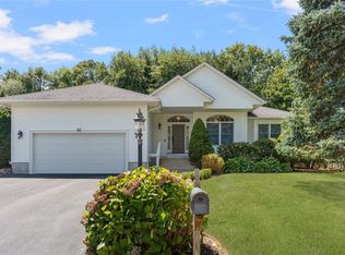50 Sweet Fern Dr, Cranston, RI 02921