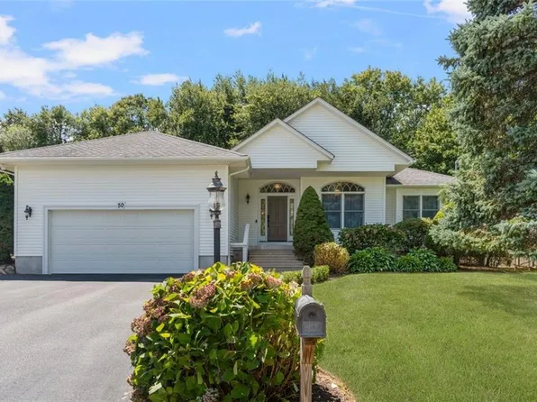 50 Sweet Fern Dr, Cranston, RI 02921