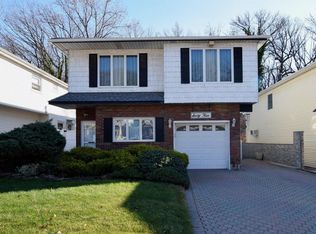 64 Ionia Ave, Staten Island, NY 10312