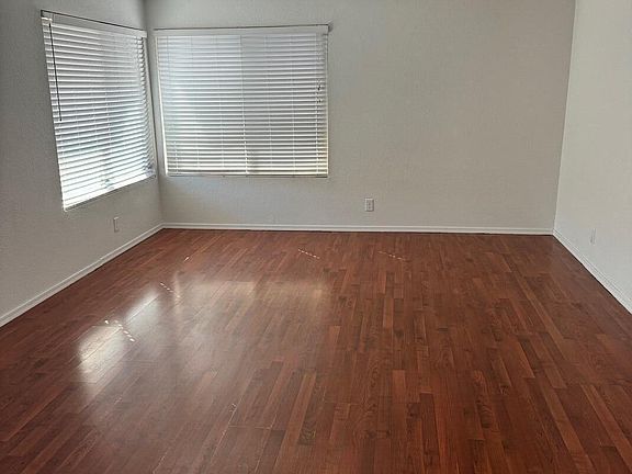 4th image of 2867 Kiowa Blvd S