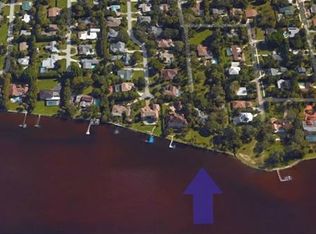1302 Melaleuca Ln, Fort Myers, FL 33901