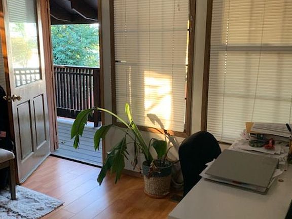 4th image of 2216 Clarke Ave