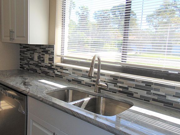 Gorgeous Kitchn Sink