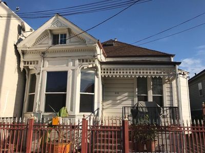 848 34th Ave, Oakland, CA, 94601