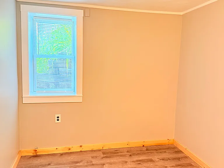 129 Hanover St #1 — Photo 5