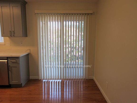4th image of 22448 Salem Ave APT 3