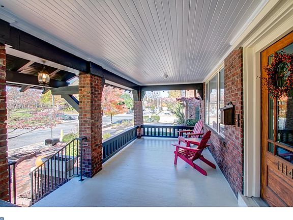 3rd image of 1114 N Rodney St