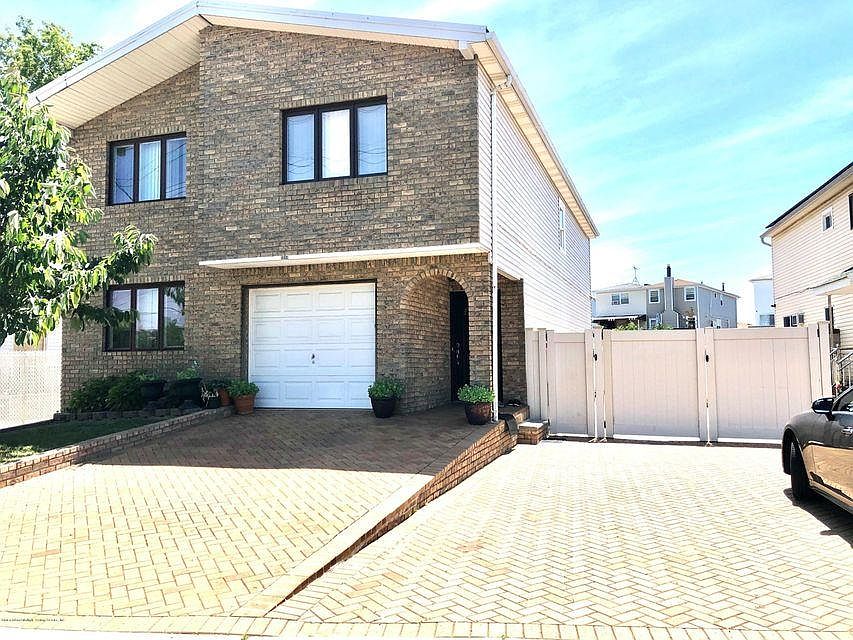 1st image of 3088 Hylan Blvd