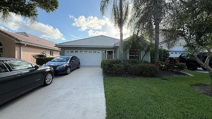2868 Southwest Shinnecock Hills Court - — Photo 1