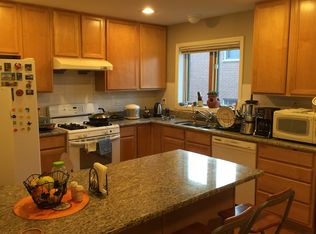 3041 W 43rd St, Chicago, IL 60632