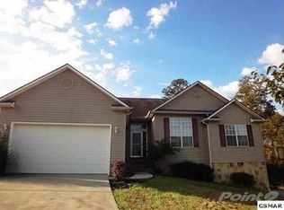 2837 English Valley Ln, Sevierville, TN 37876