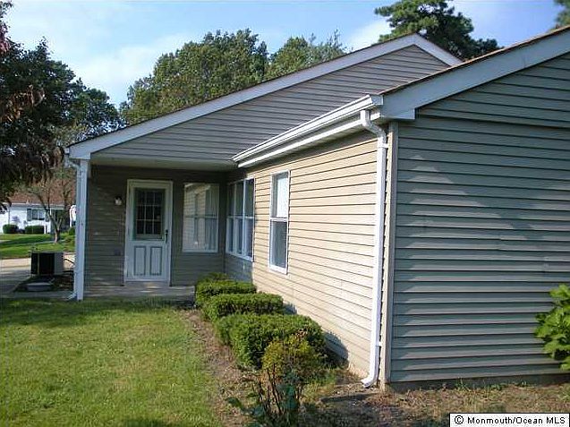 2nd image of 855 Winchester Court #A
