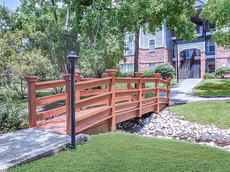 Arbor Village — Photo 16