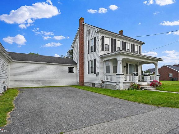 2nd image of 799 Hanover Pike