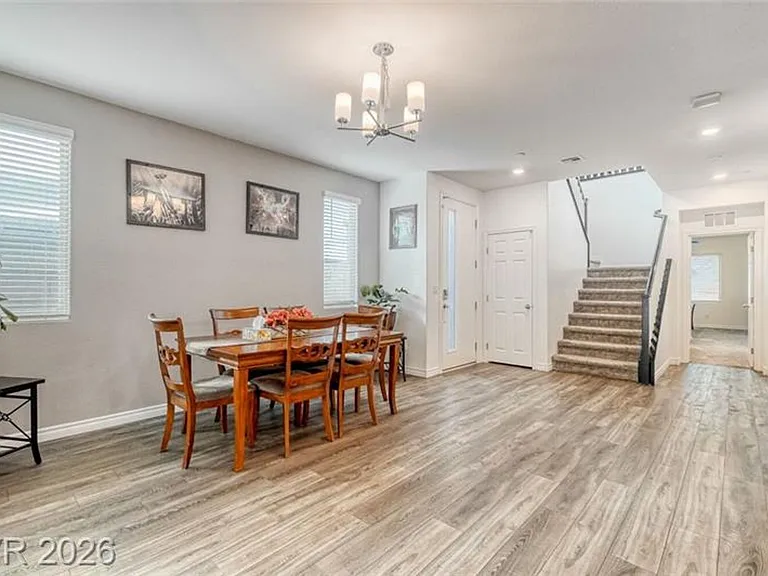 3135 Hazy Hills Ave — Photo 4