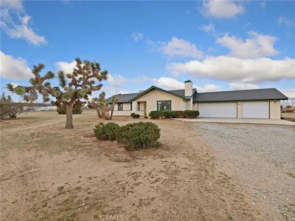 10574 Braceo St, Oak Hills, CA 92344