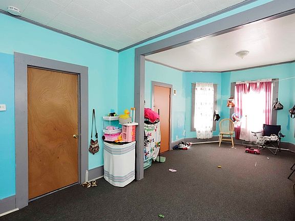5th image of 178 Ashley Blvd