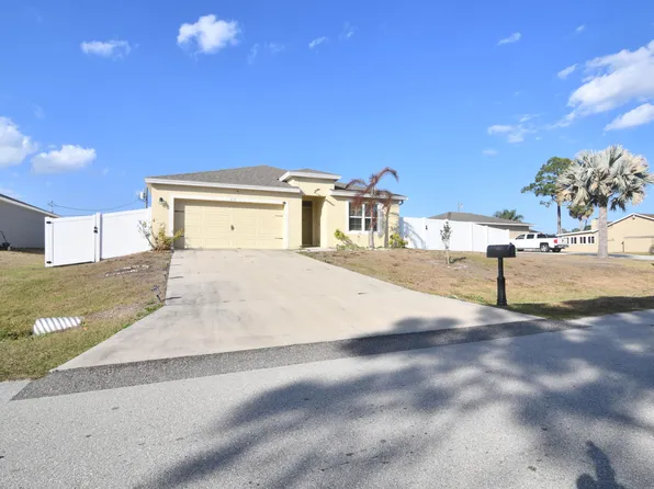 439 Gancedo St SW, Palm Bay, FL 32909