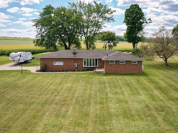 7778 Georgetown St, Louisville, OH 44641