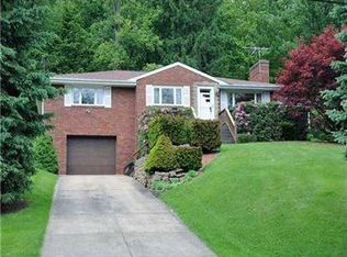 110 Lilac Ln, Valencia, PA 16059