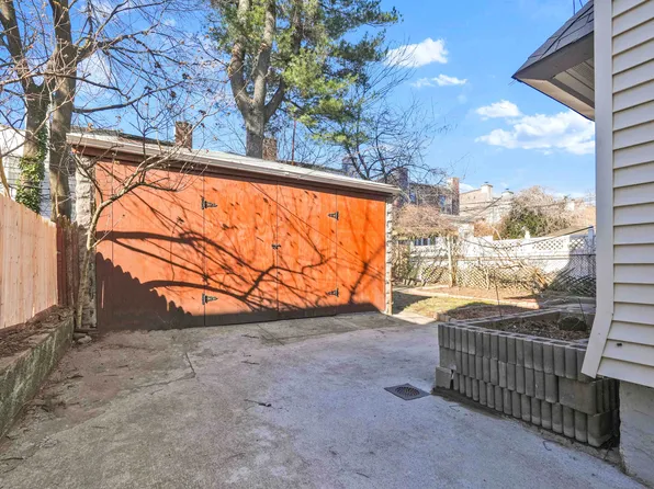 642 East 26th Street PVT image 31 of 31