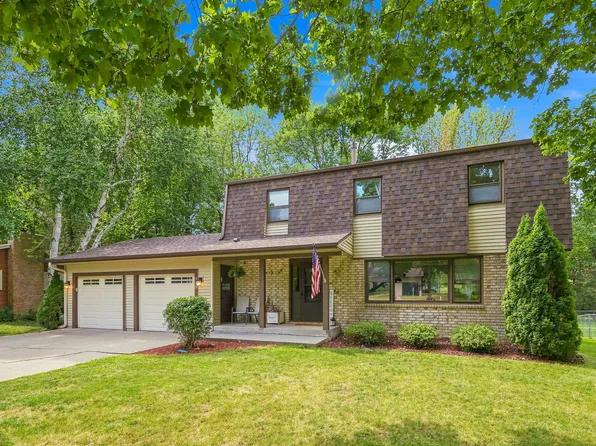 713 Nixon Ave SE, Watertown, MN 55388